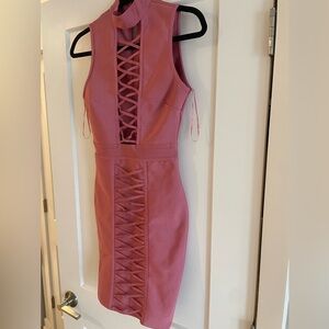 Elegant Pink Sleeveless Bodycon Dress